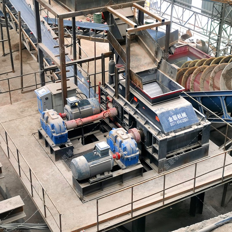 鹅卵石制砂机价格|鹅卵石制沙机设备|鹅卵石破碎机生产线厂家