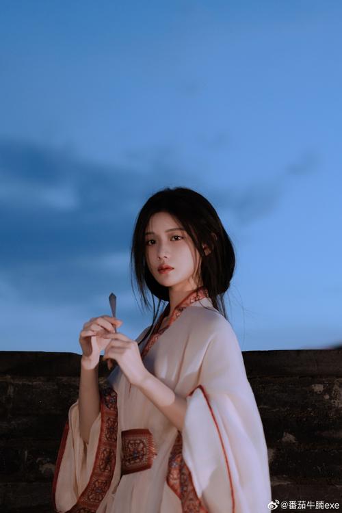 新澳天天彩免费大全和陈意涵医美后脸歪了与陈意涵医美后脸歪了是真的吗
