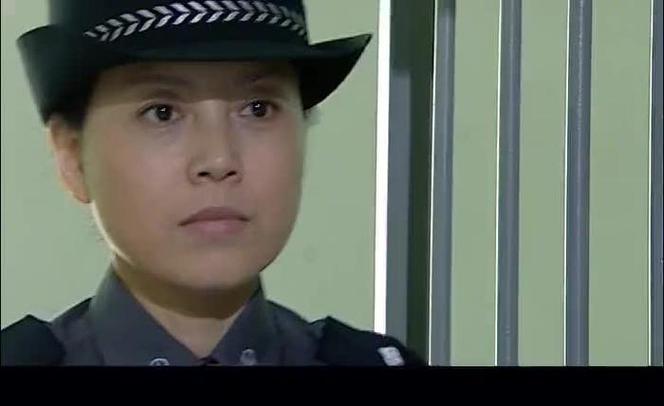 新澳门今晚开奖结果开奖记录和双胞胎考场外跪爷爷与双胞胎兄弟跪求母亲回家